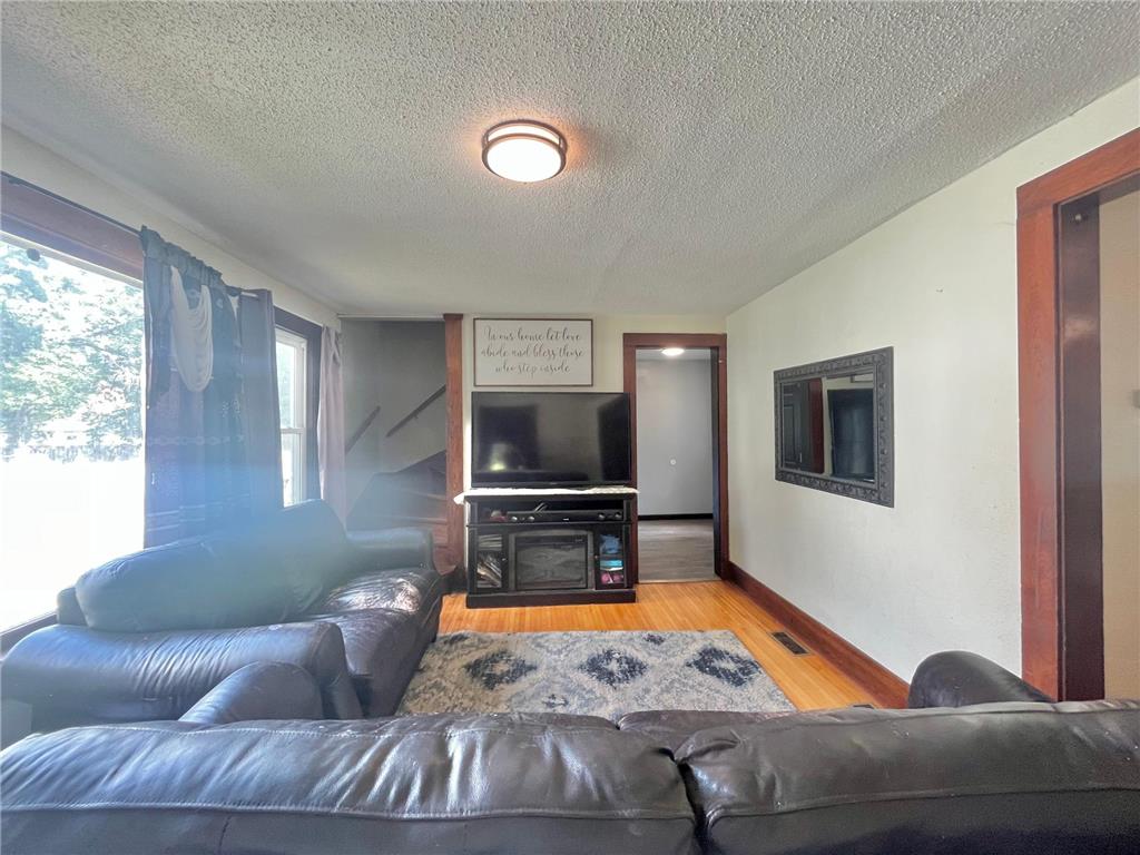 611 16th Street SW Willmar MN 56201 7082518 image7