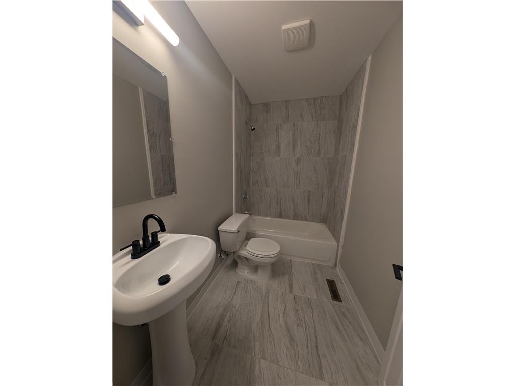611 24th Avenue N Minneapolis MN 55411 7064079 image9