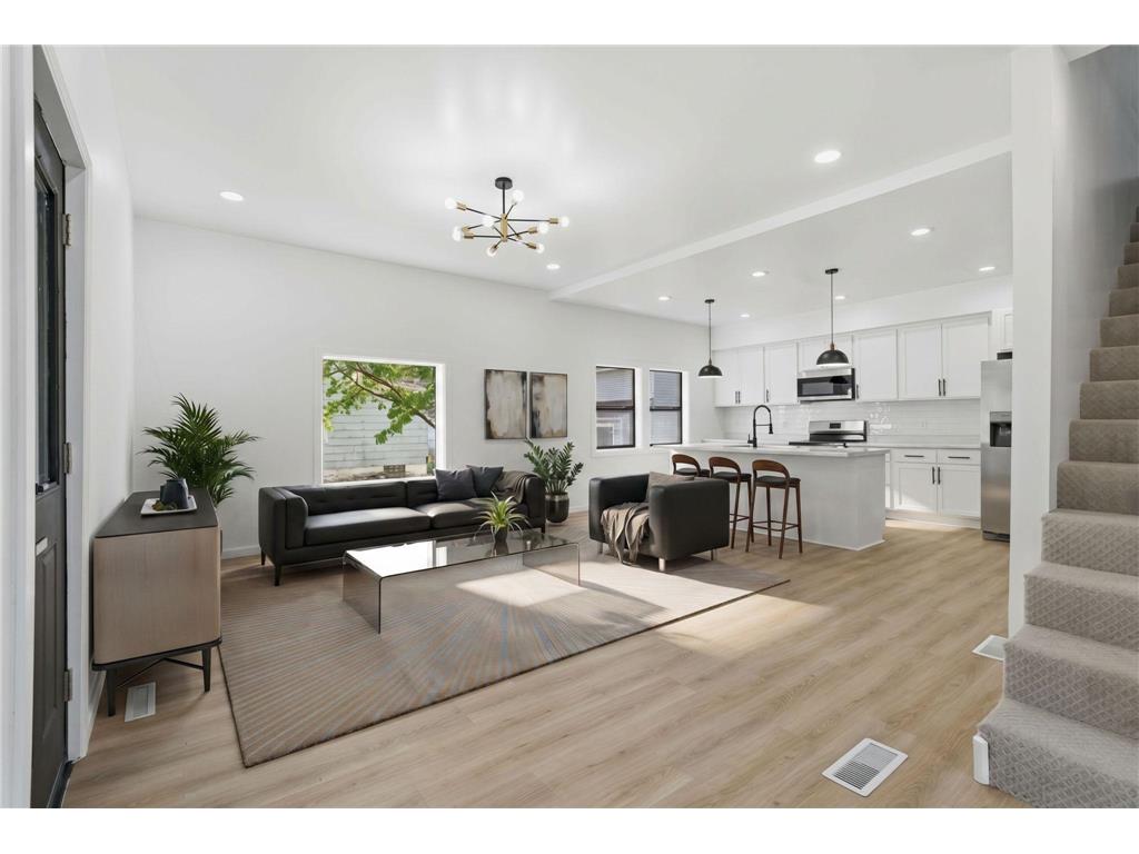 611 3rd Street NW Austin MN 55912 7066491 image1