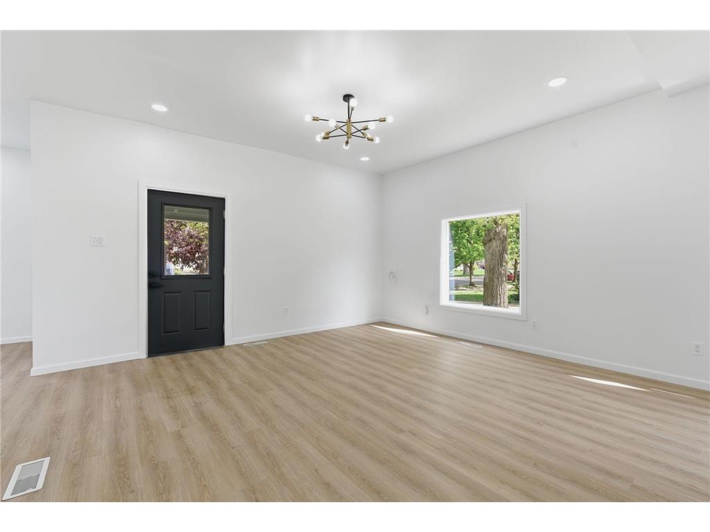 611 3rd Street NW Austin MN 55912 7066491 image19