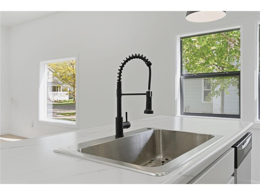 611 3rd Street NW Austin MN 55912 7066491 image24