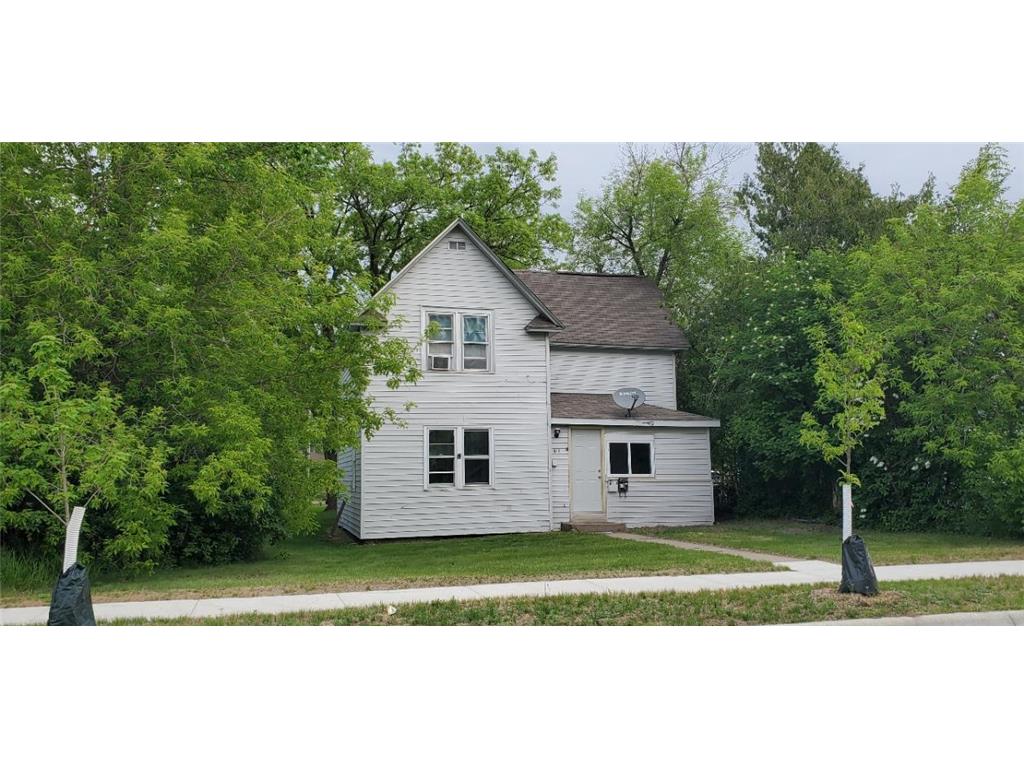 611 3rd Street SE Bemidji MN 56601 6729233 image1