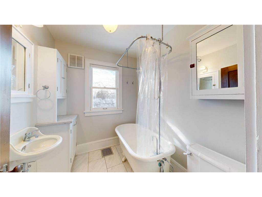611 5th Avenue SW Rochester MN 55902 7036870 image23