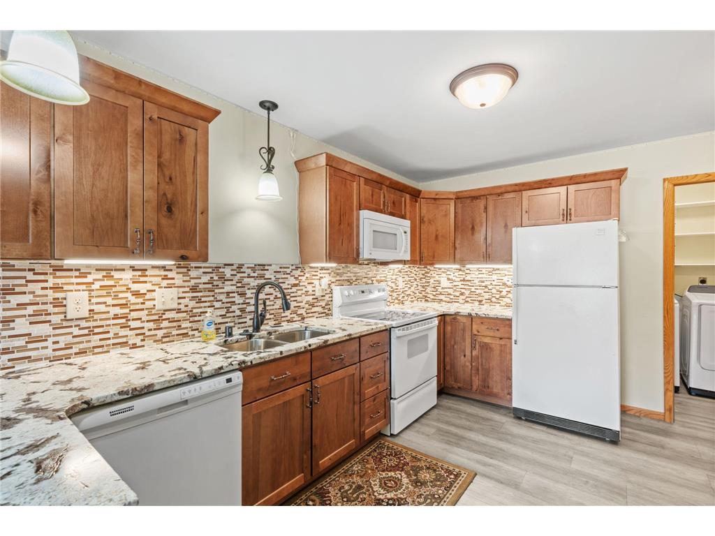 611 85th Lane NW #5 Coon Rapids MN 55433 7109776 image10