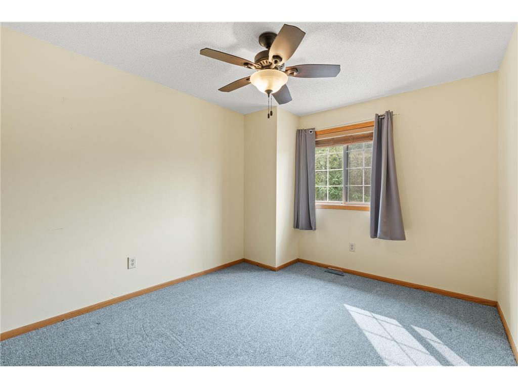 611 85th Lane NW #5 Coon Rapids MN 55433 7109776 image20