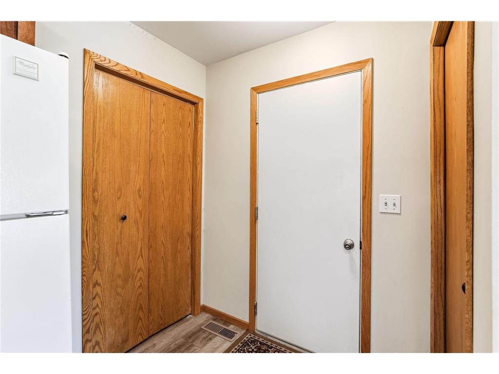 611 85th Lane NW #5NW Coon Rapids MN 55433 7057563 image14