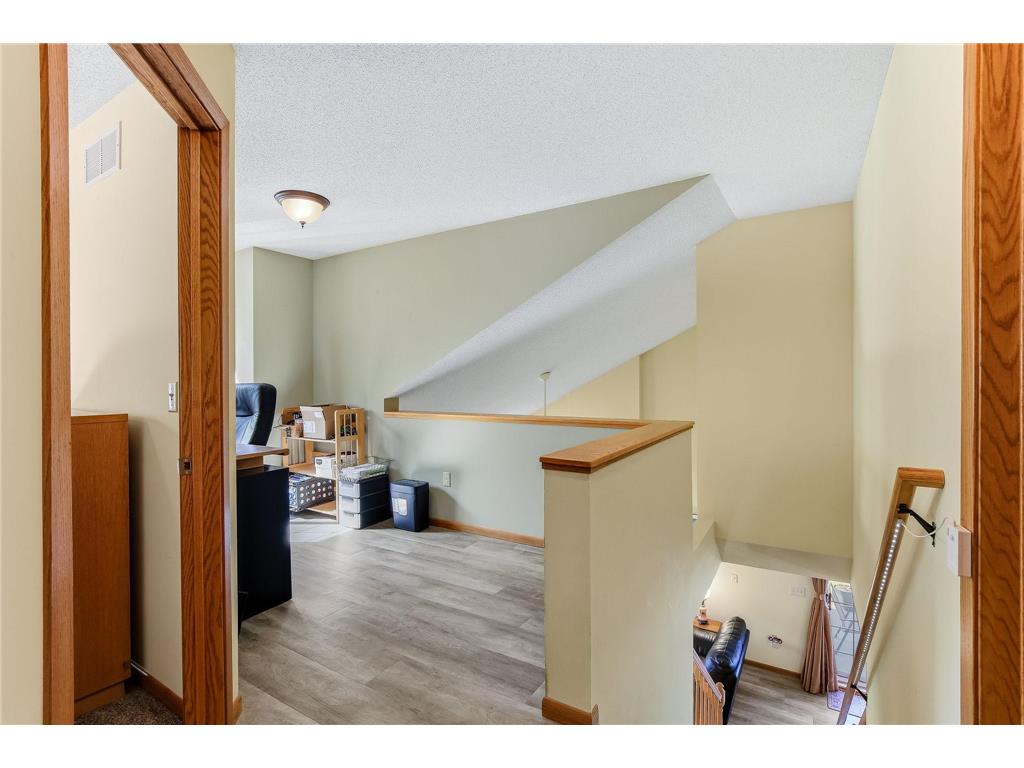 611 85th Lane NW #5NW Coon Rapids MN 55433 7057563 image16
