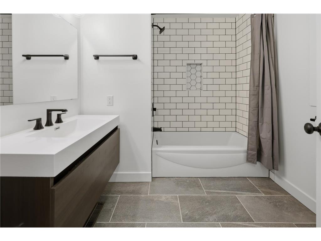 611 8th Avenue N Sauk Rapids MN 56379 7091075 image25
