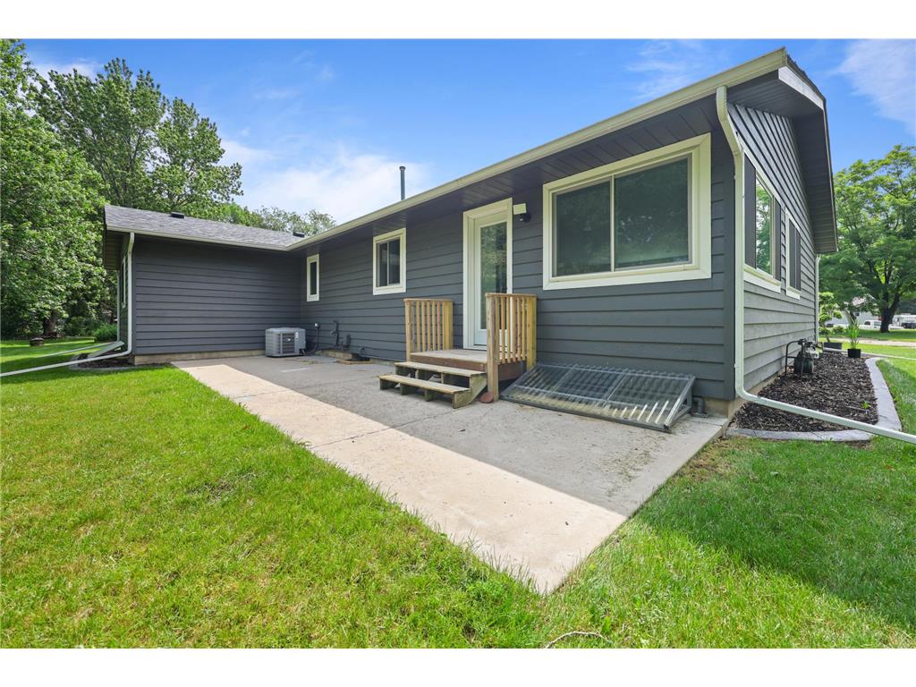 611 8th Avenue N Sauk Rapids MN 56379 7091075 image71