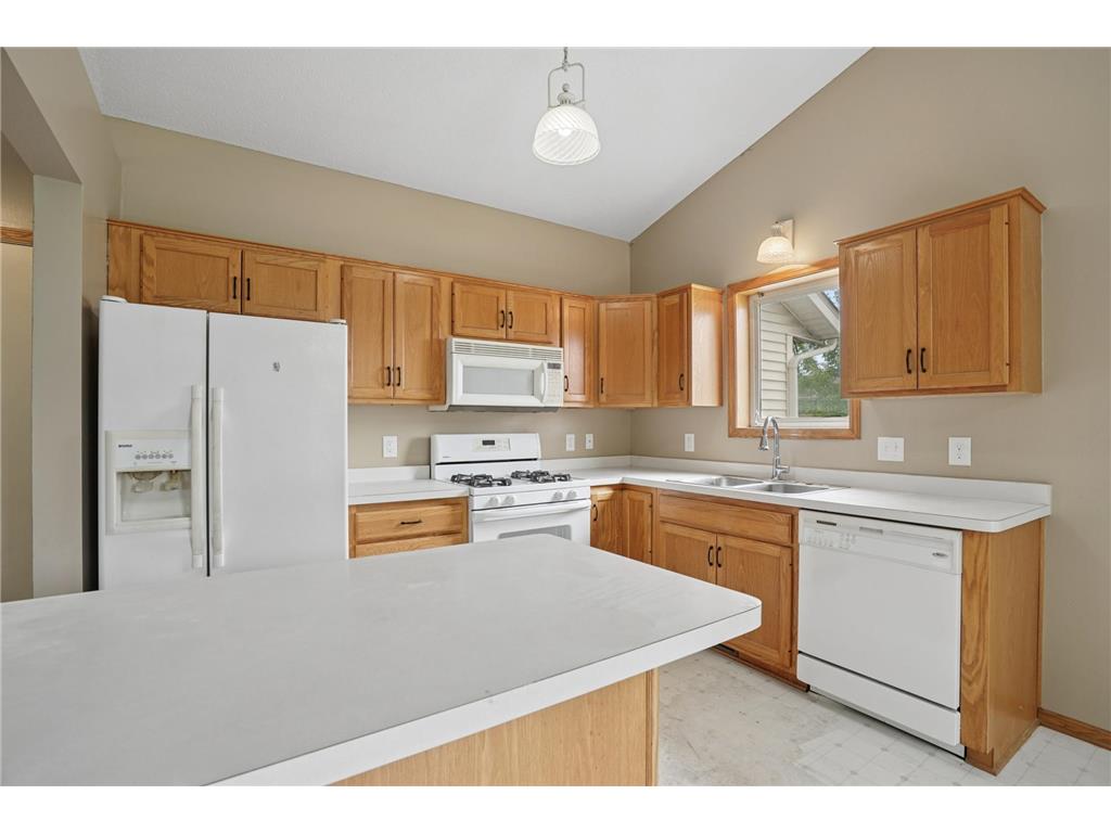 611 Birch Avenue N Maple Lake MN 55358 7074996 image10
