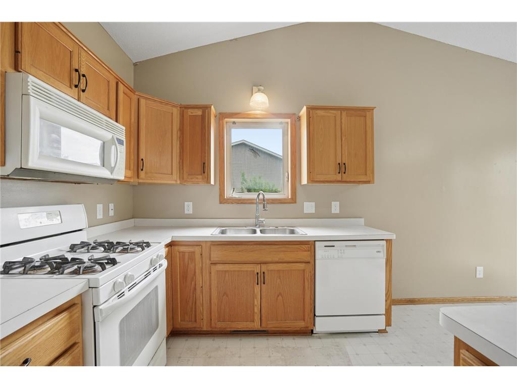 611 Birch Avenue N Maple Lake MN 55358 7074996 image13
