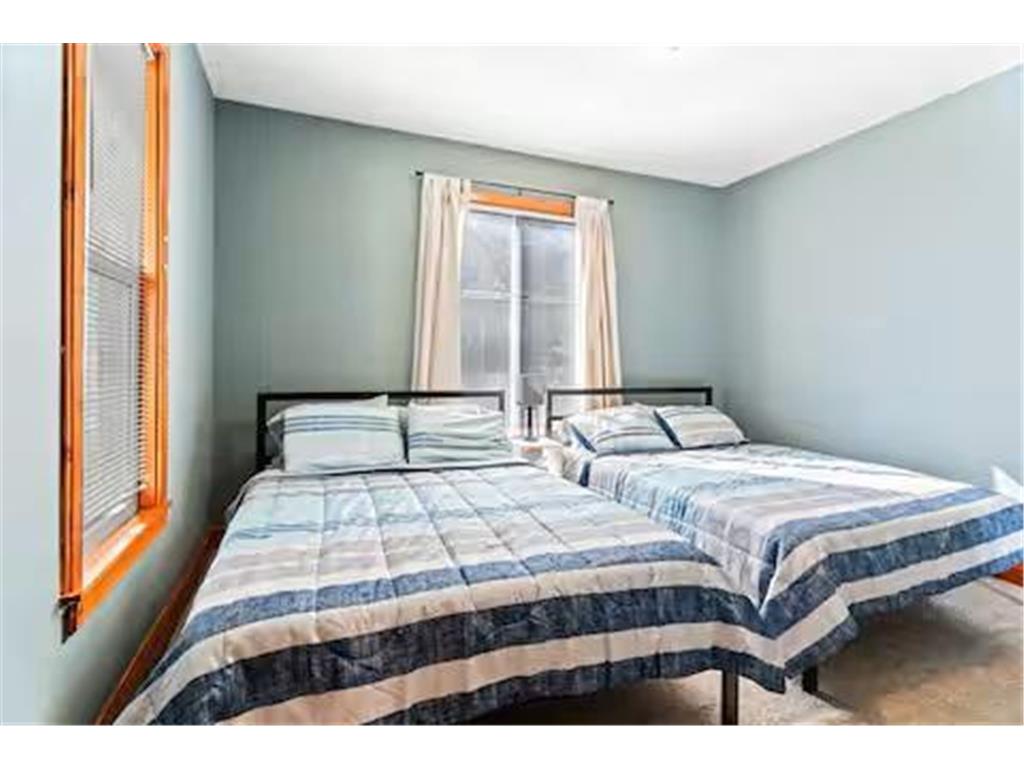 611 Broadway Street NE Minneapolis MN 55413 7011510 image11