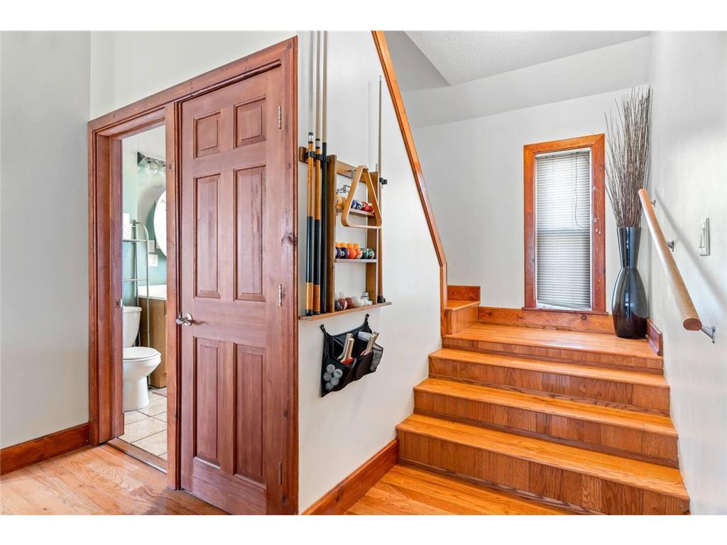 611 Broadway Street NE Minneapolis MN 55413 7011510 image13