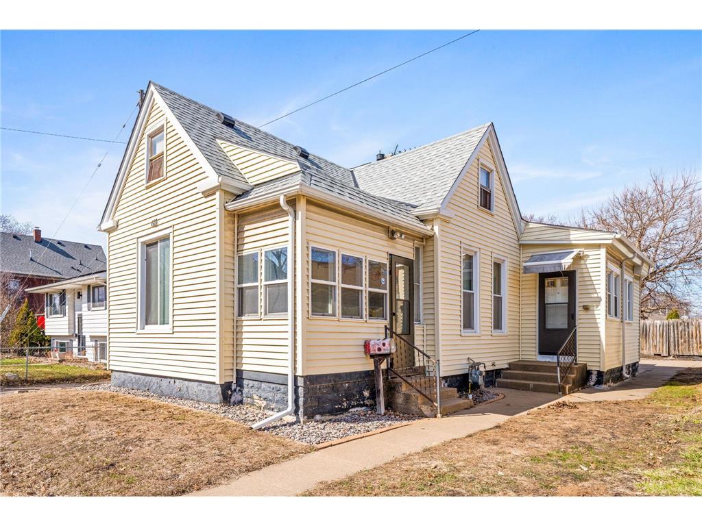 611 Broadway Street NE Minneapolis MN 55413 7011510 image21