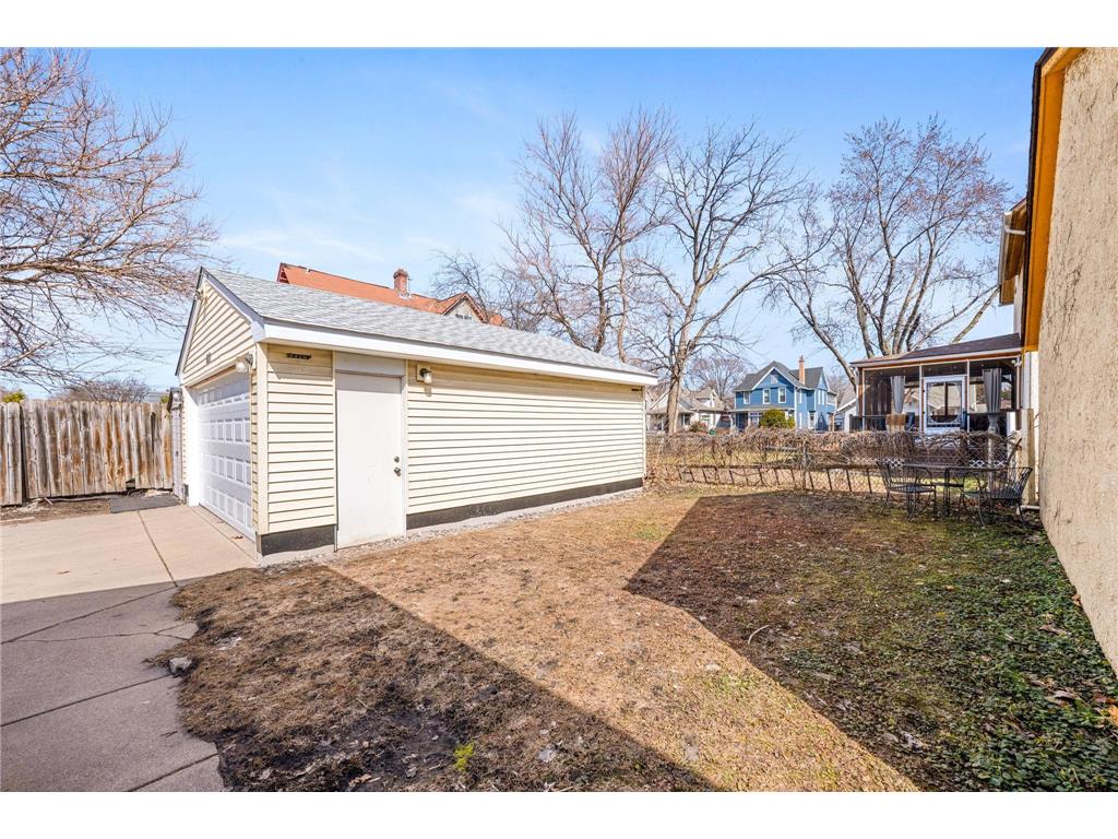 611 Broadway Street NE Minneapolis MN 55413 7011510 image24