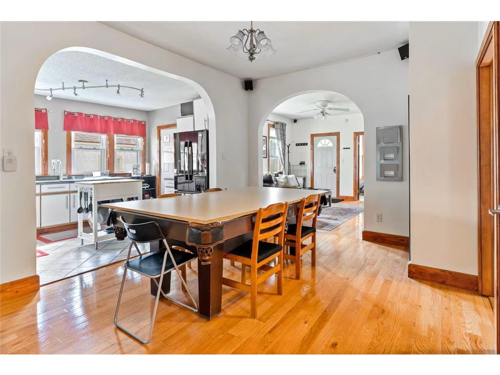 611 Broadway Street NE Minneapolis MN 55413 7011510 image4