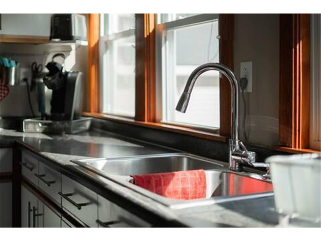 611 Broadway Street NE Minneapolis MN 55413 7011510 image7