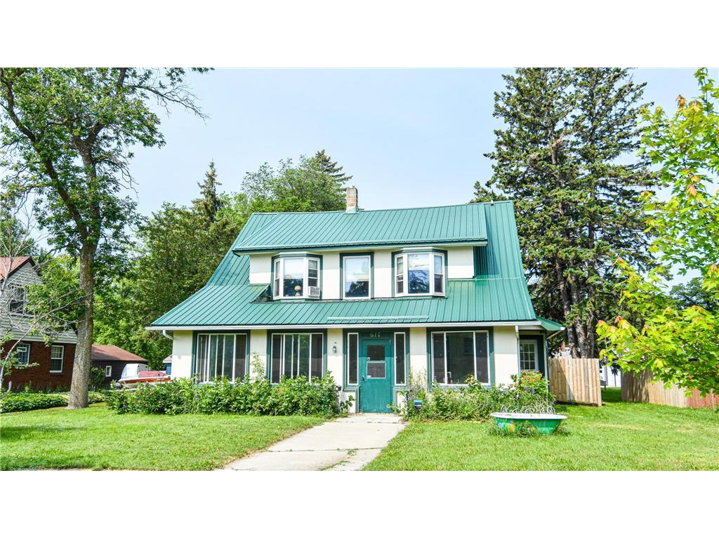 611 Duluth Avenue N Thief River Falls MN 56701 6398799 image1