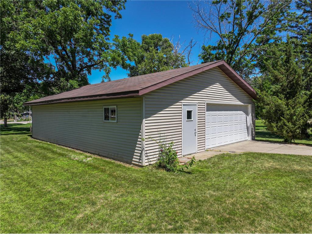 611 E Nestor Street Osakis MN 56360 7109284 image40