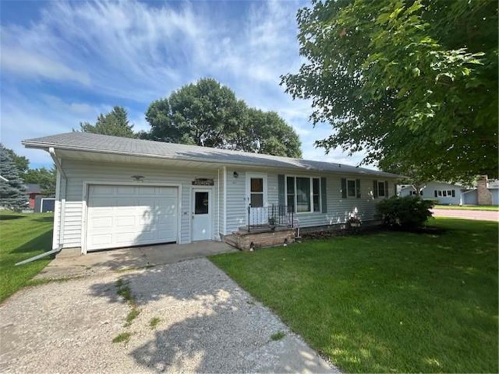 611 Elm Avenue Westbrook MN 56183 6762502 image1
