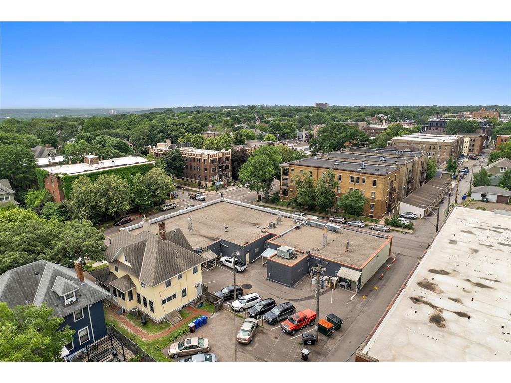 611 Grand Avenue Saint Paul MN 55102 6821429 image12
