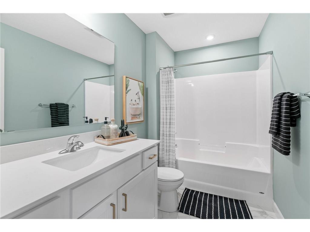 611 Grouse Way New Richmond WI 54017 7051576 image14