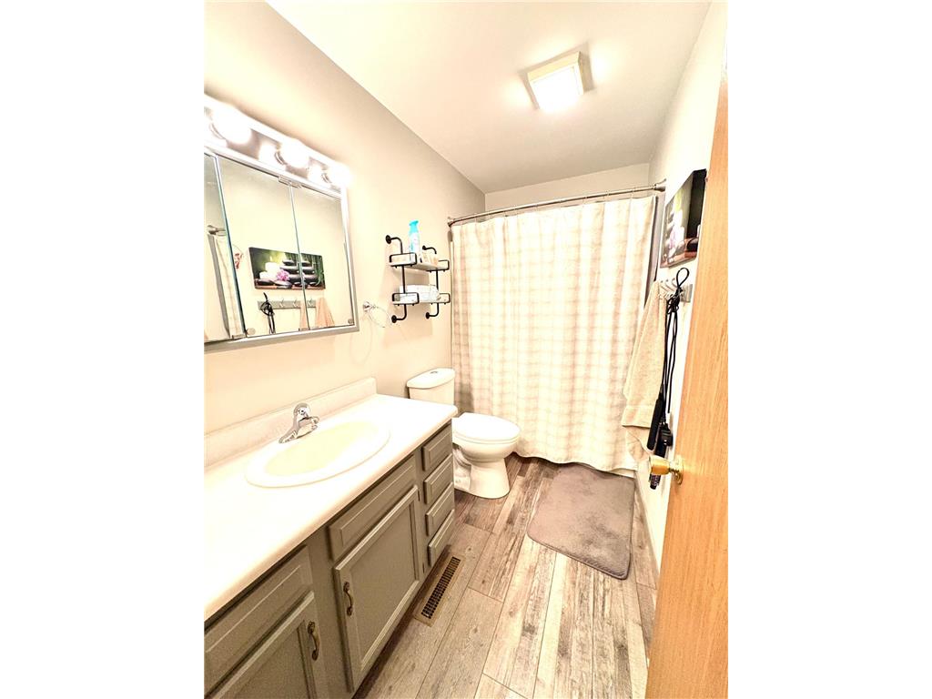 611 Hackberry Street Dawson MN 56232 7036048 image17