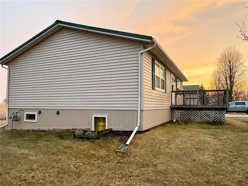 611 Hackberry Street Dawson MN 56232 7036048 image33