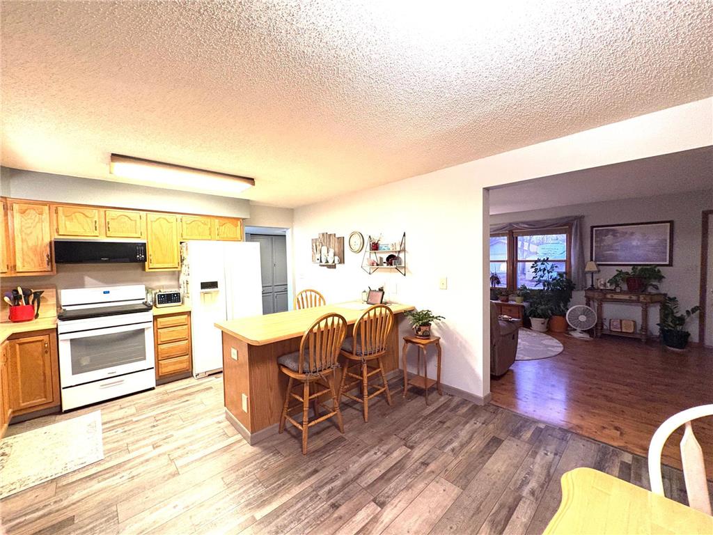 611 Hackberry Street Dawson MN 56232 7036048 image6