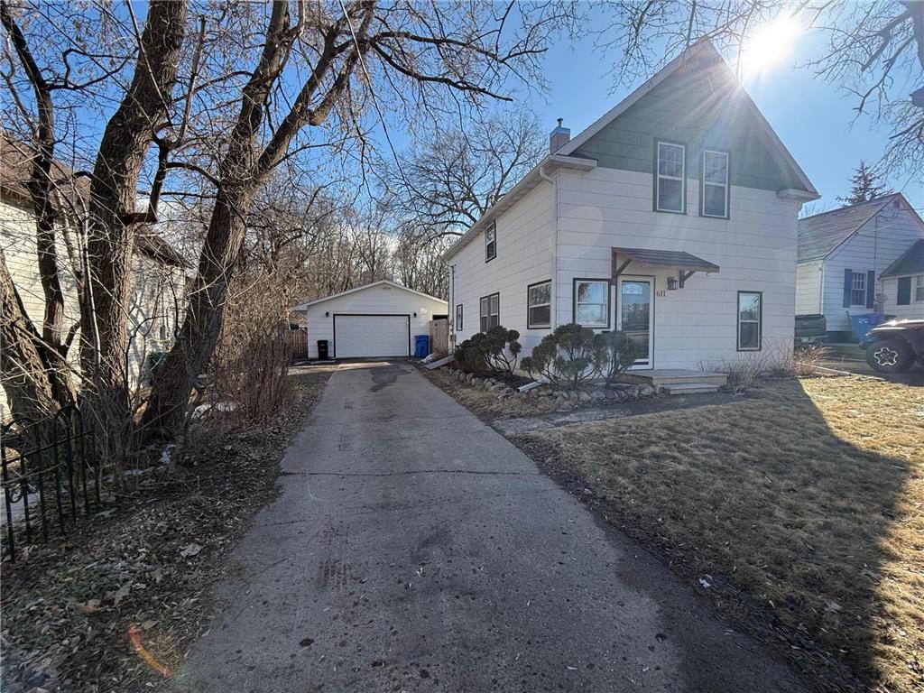 611 Holmes Street W Detroit Lakes MN 56501 6691328 image1