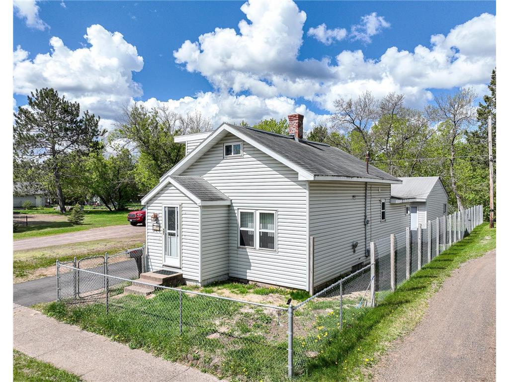 611 Laurel Street Cloquet MN 55720 6725204 image1