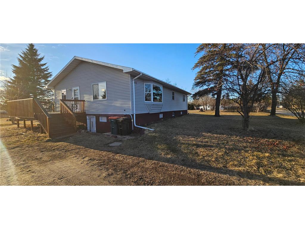611 Long Prairie Road SW Staples MN 56479 7044239 image1