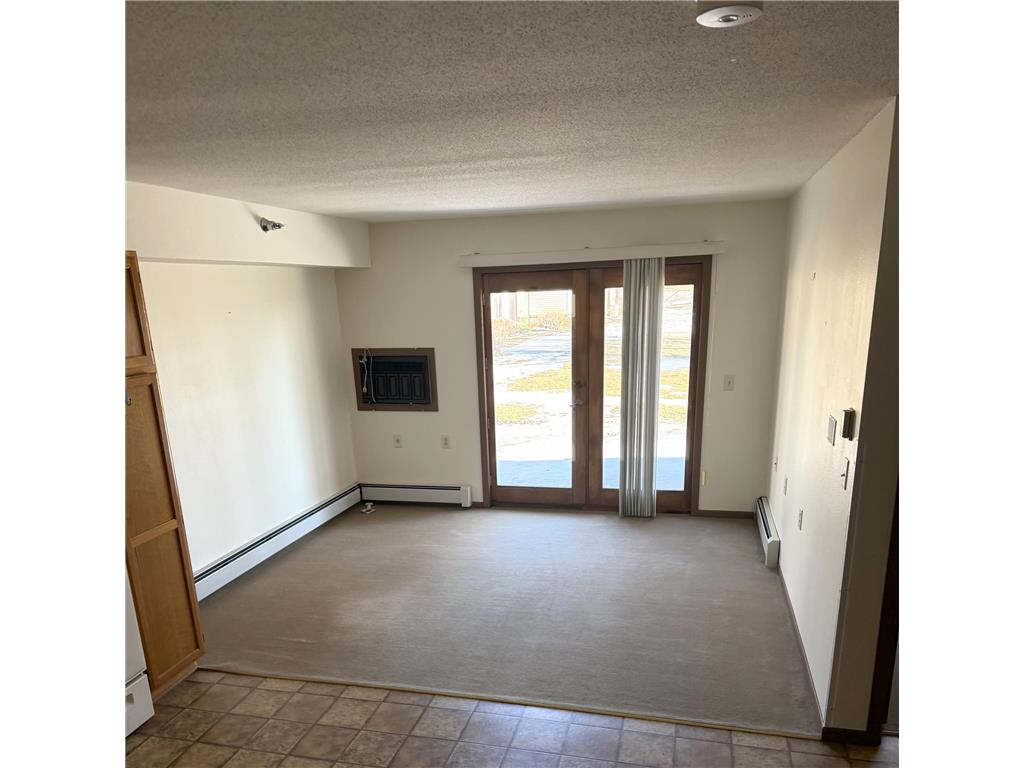 611 Main Street S #202 Renville MN 56284 7054466 image5