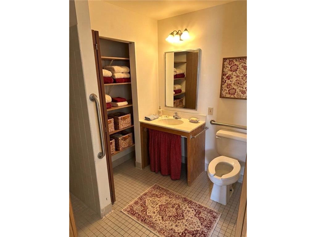 611 Main Street S #202 Renville MN 56284 7054466 image9