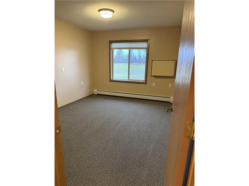 611 Main Street S #205 Renville MN 56284 6824731 image5