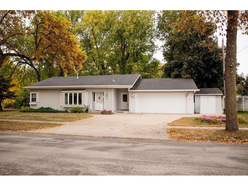 611 N 11th Street N, Montevideo, MN, 56265 MLS 6266552 Edina Realty