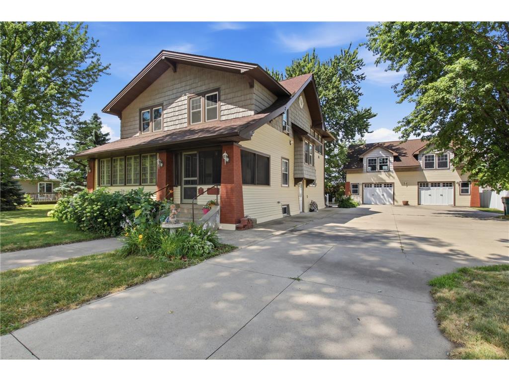 611 N Marshall Avenue Litchfield MN 55355 7093403 image1