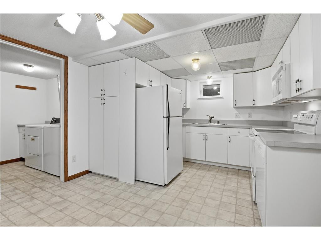 611 N Marshall Avenue Litchfield MN 55355 7093403 image28