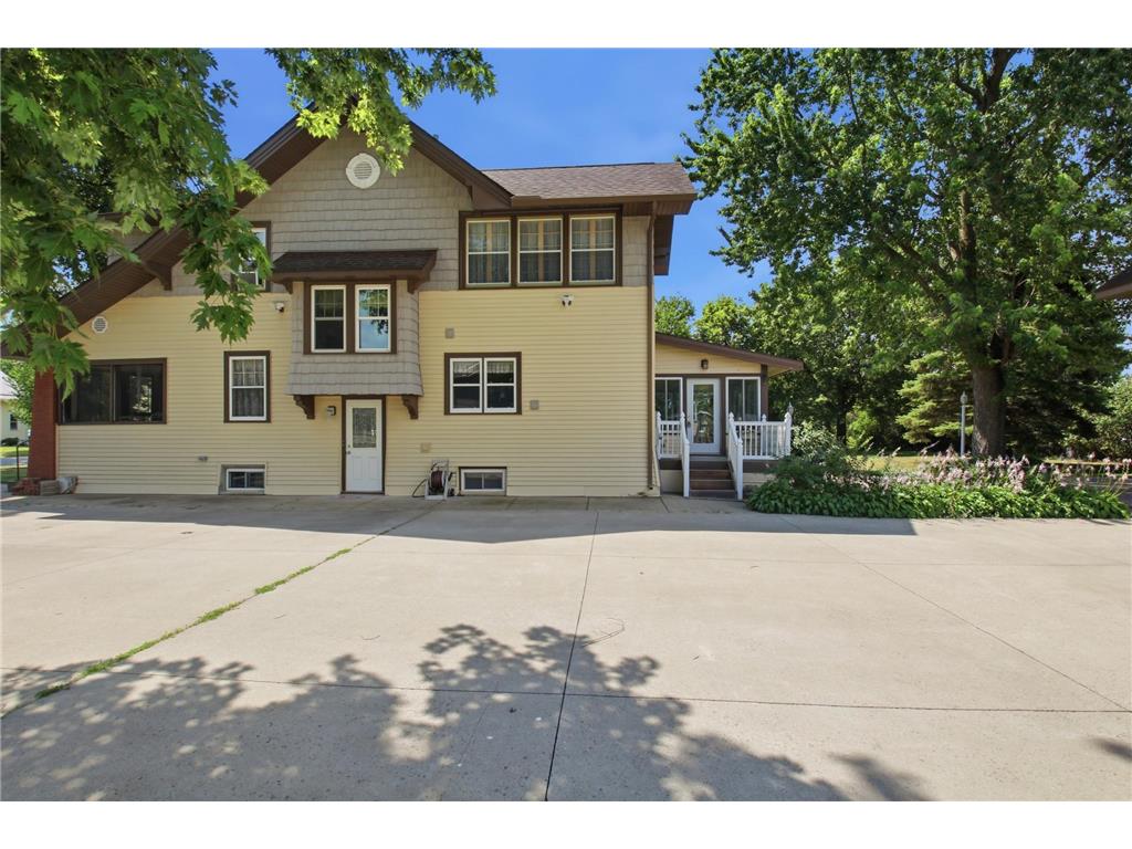 611 N Marshall Avenue Litchfield MN 55355 7093403 image4