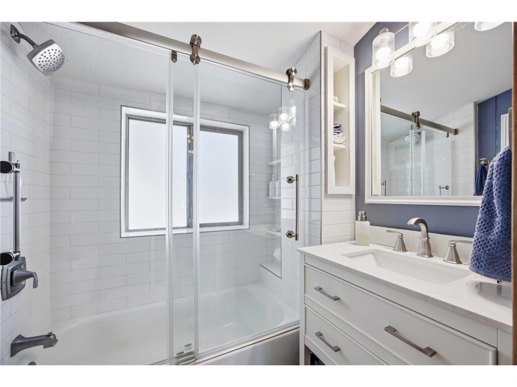 611 N Shore Drive Detroit Lakes MN 56501 - Detroit 7030879 image34