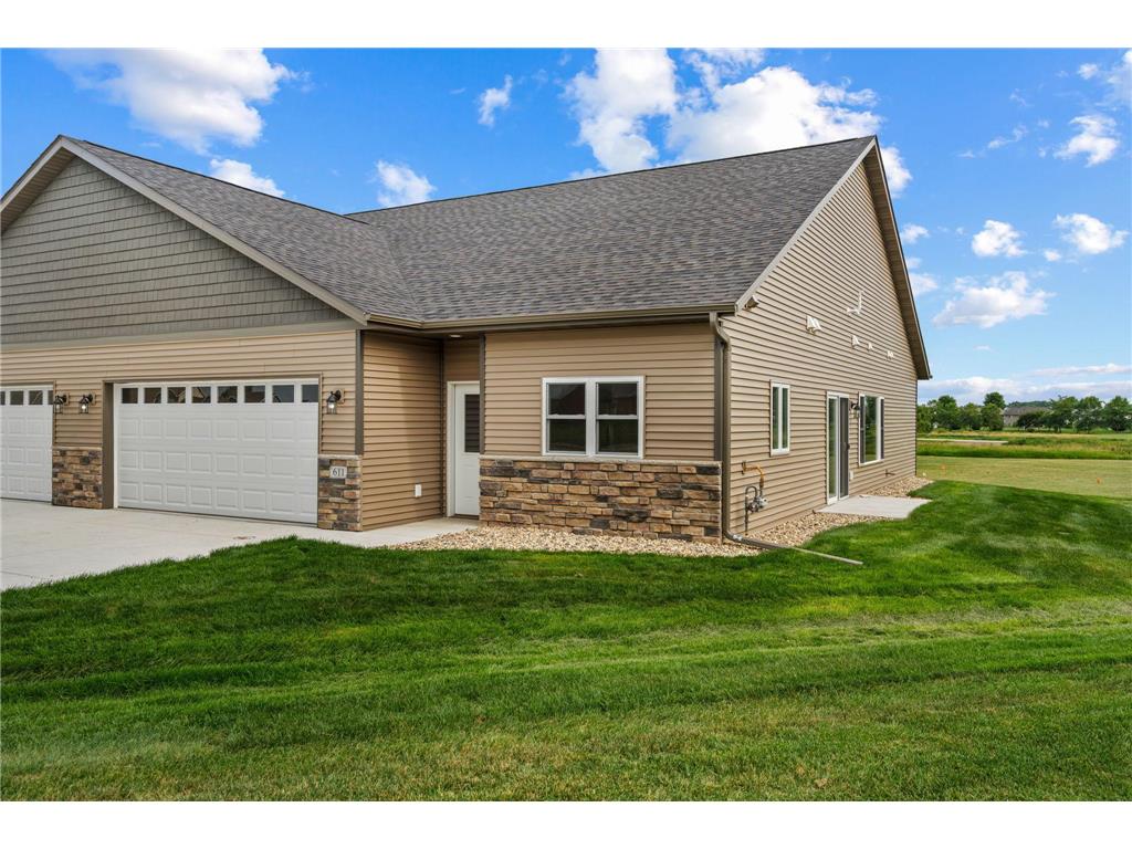 611 Northwood Place, Janesville, MN 56048 MLS 6480302 Edina Realty