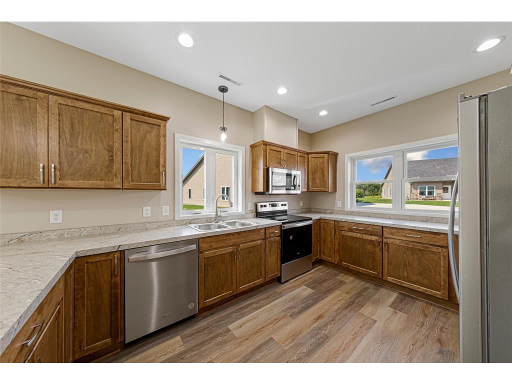 611 Northwood Place Janesville MN 56048 6782623 image12