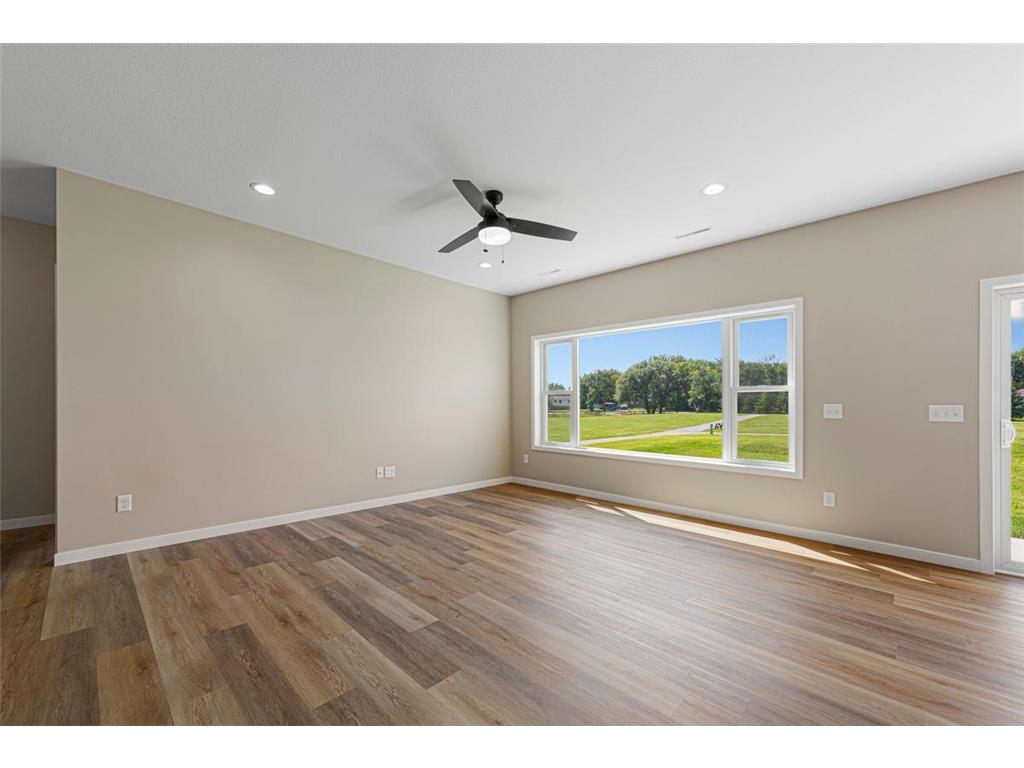 611 Northwood Place Janesville MN 56048 6782623 image18