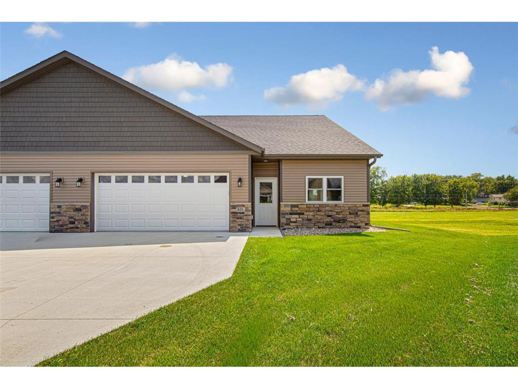 611 Northwood Place Janesville MN 56048 6782623 image2