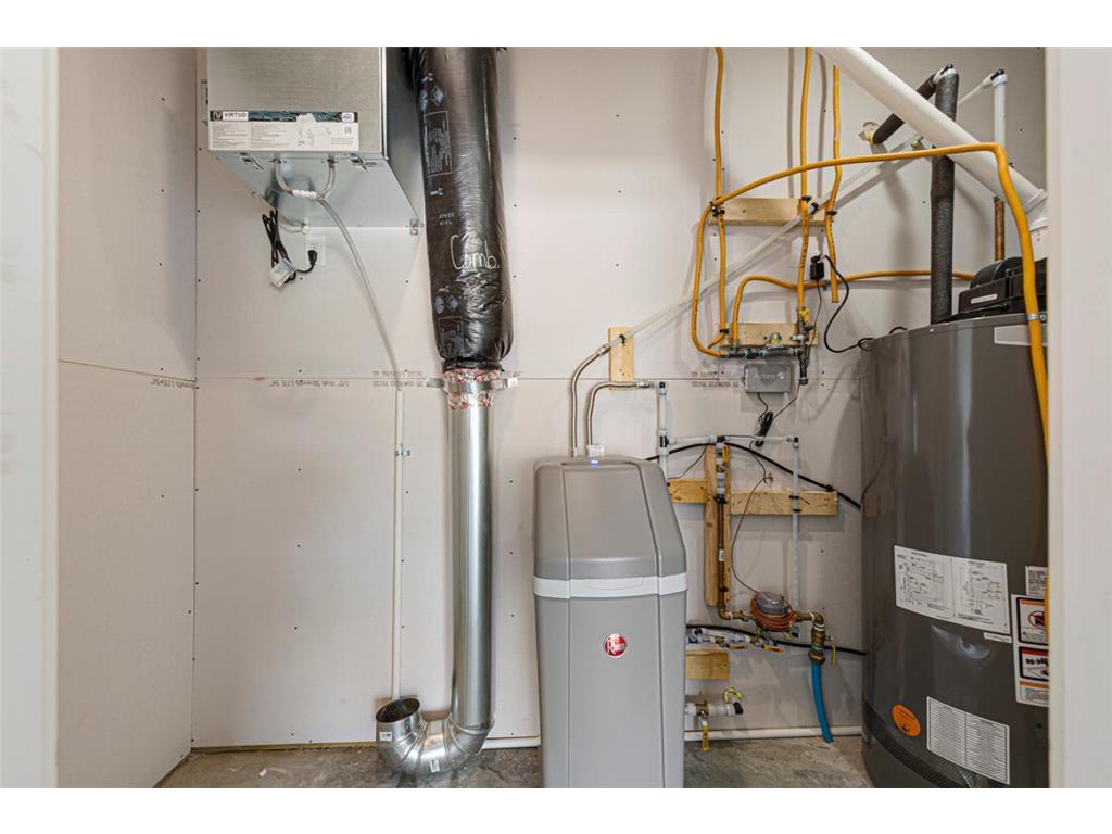 611 Northwood Place Janesville MN 56048 6782623 image26