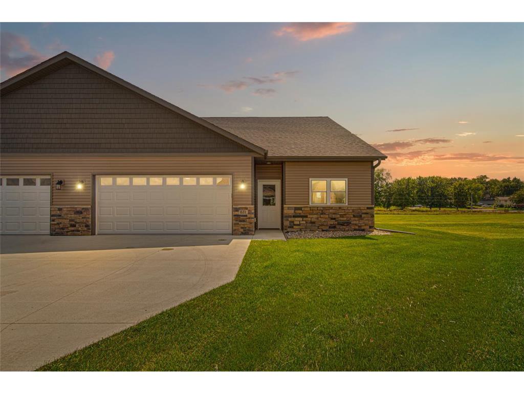 611 Northwood Place Janesville MN 56048 6782623 image3