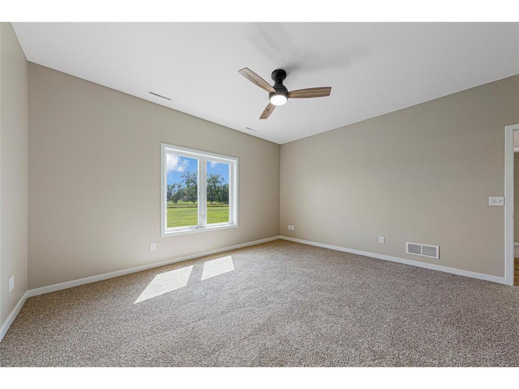 611 Northwood Place Janesville MN 56048 6782623 image9