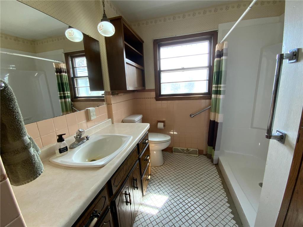 611 Stearns Avenue W Eden Valley MN 55329 7041170 image24