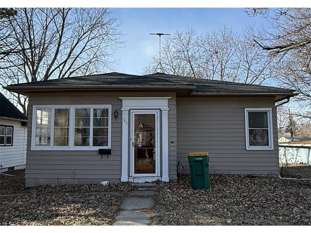 611 Ulstad Avenue Albert Lea MN 56007 6737726 image1