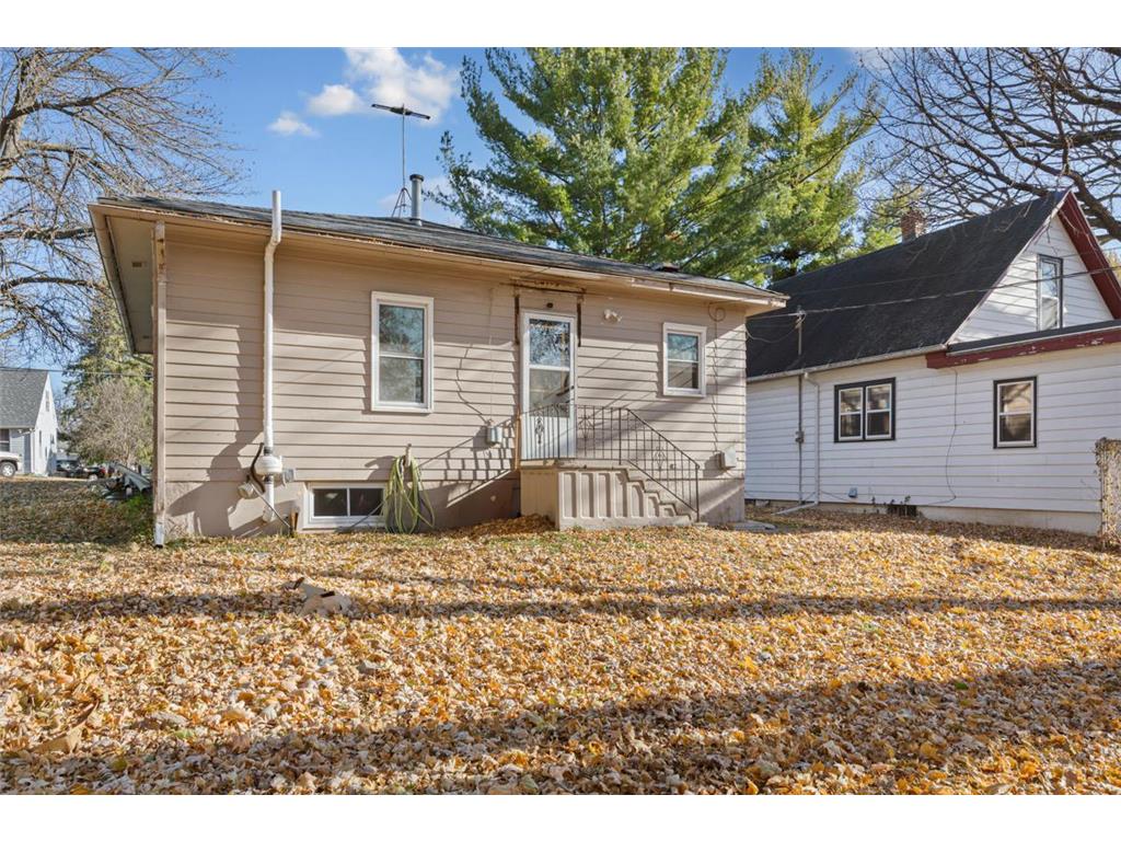 611 Ulstad Avenue Albert Lea MN 56007 6821338 image7